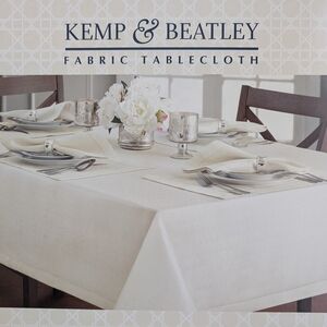 NWT Kemp & Beatley Ivory & Gold Shimmer Hemstitch Tablecloth 60x84" Oblong 6-8